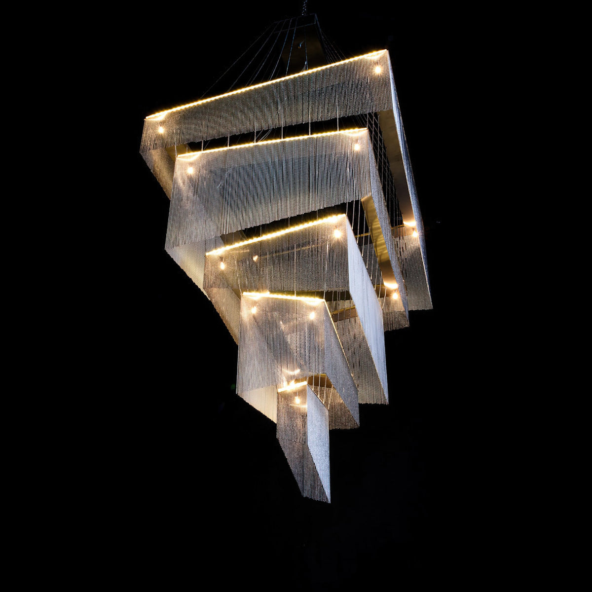 Aluminum Chain Tassel Chandelier – Cascading Metallic Waterfall Luxury Chandelier