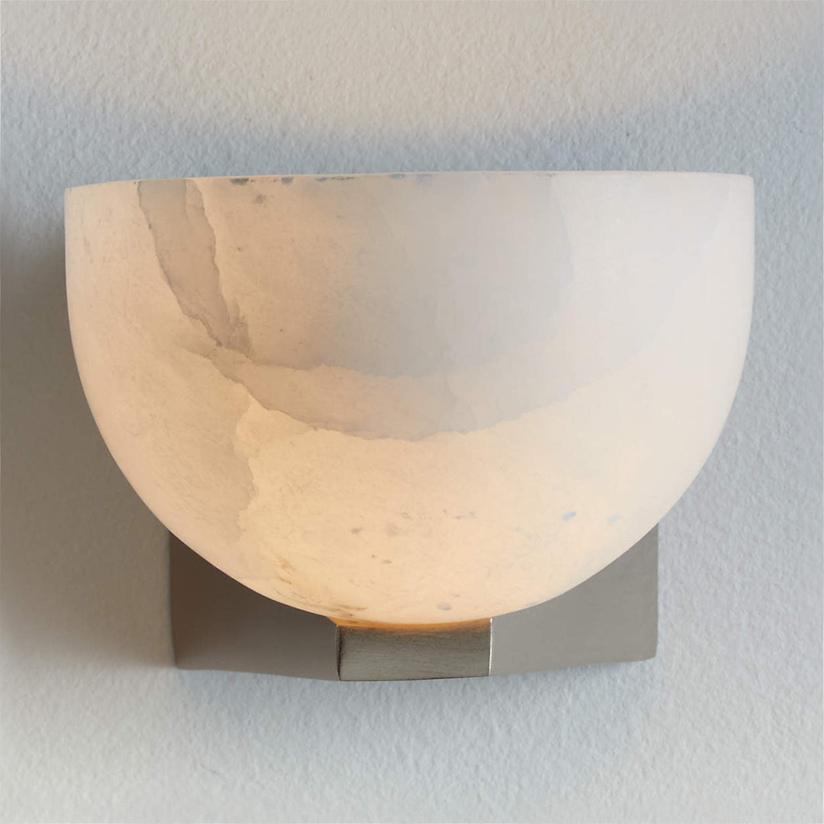 Ando Brass Alabaster Sconce – Hand-Carved Alabaster Globe & Burnished Metal Wall Sconce