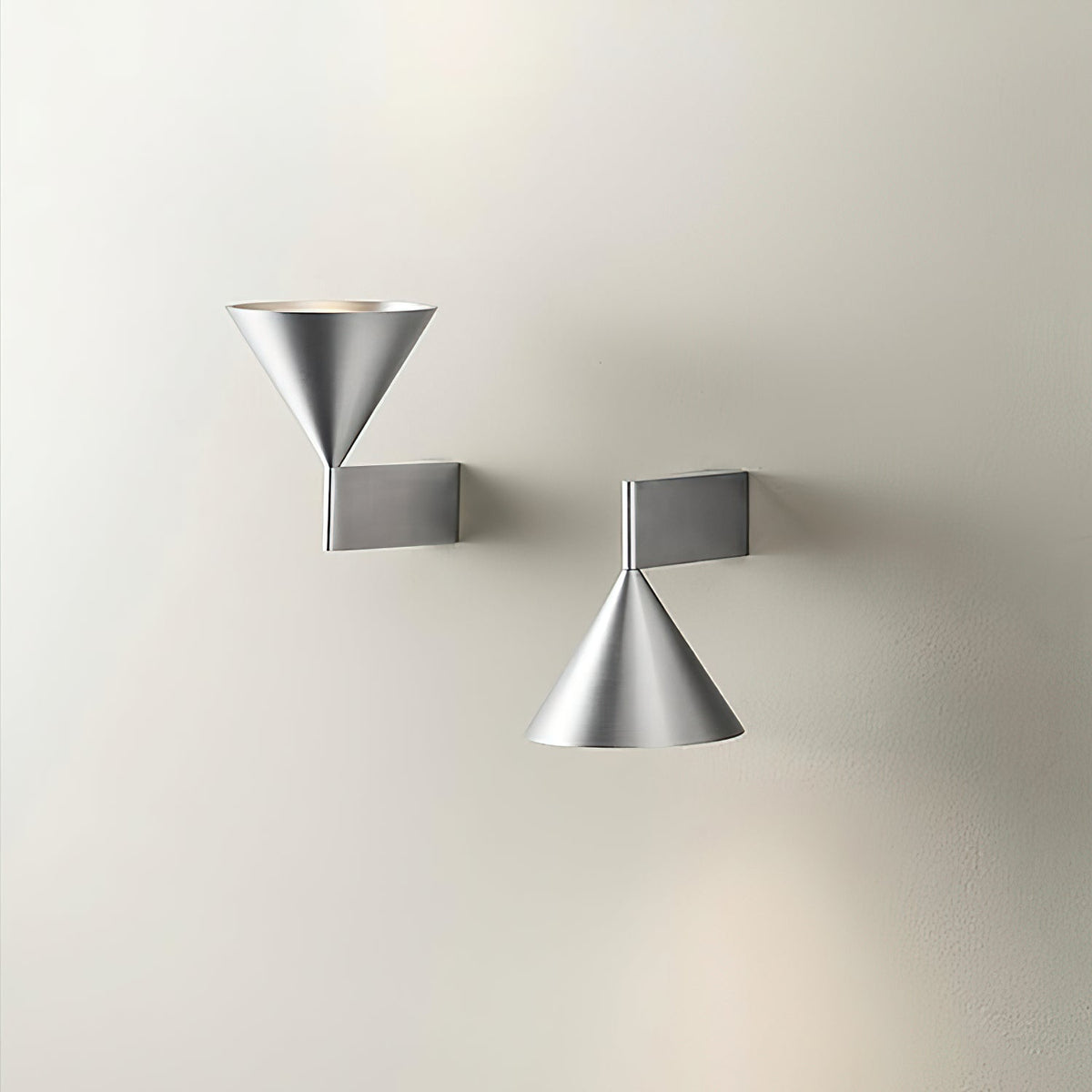 Apollo Aluminum Wall Lamp – Adjustable Directional Minimalist Wall Sconce