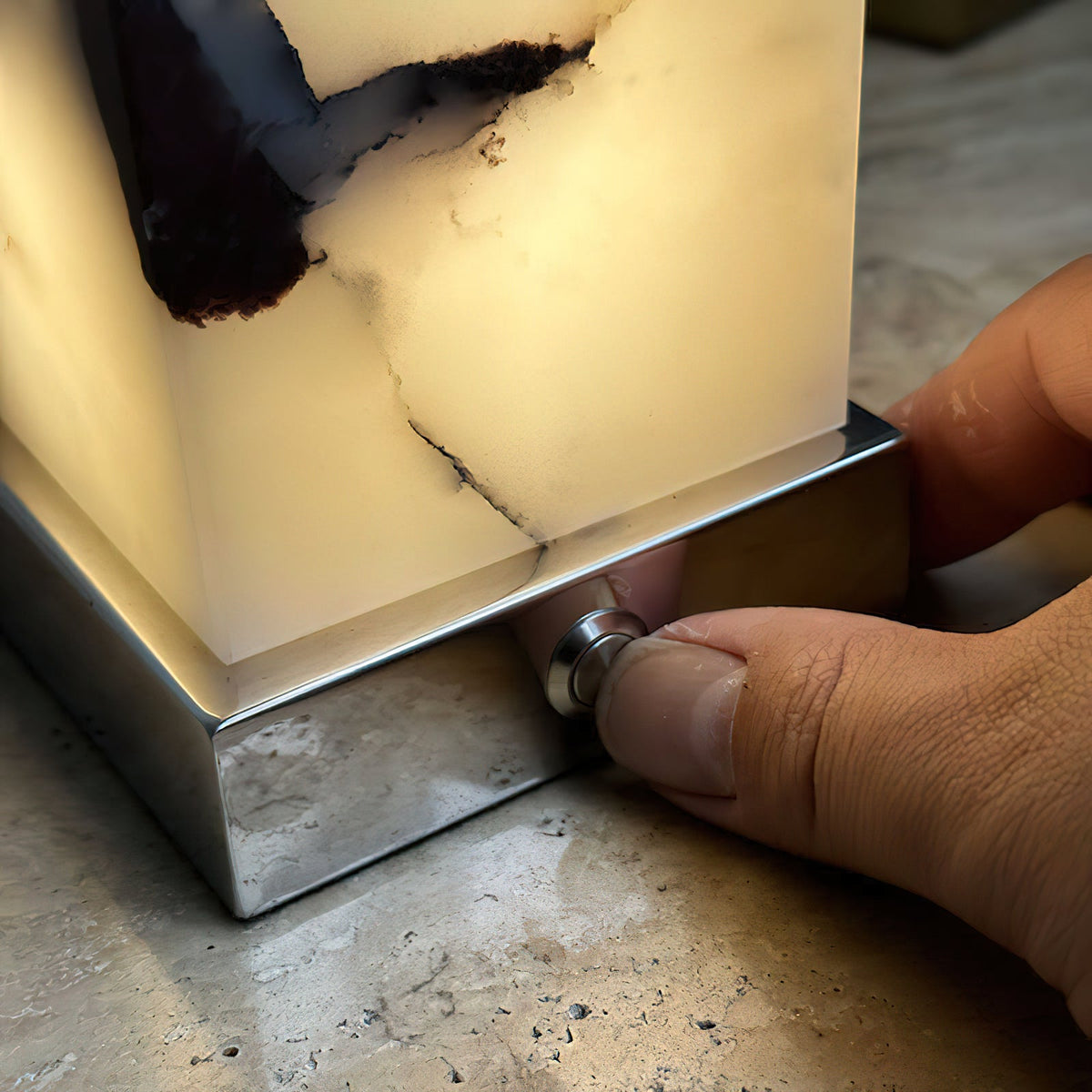 Cube Marble Table Lamp – Rechargeable Solid Marble & Metal Accent Lamp