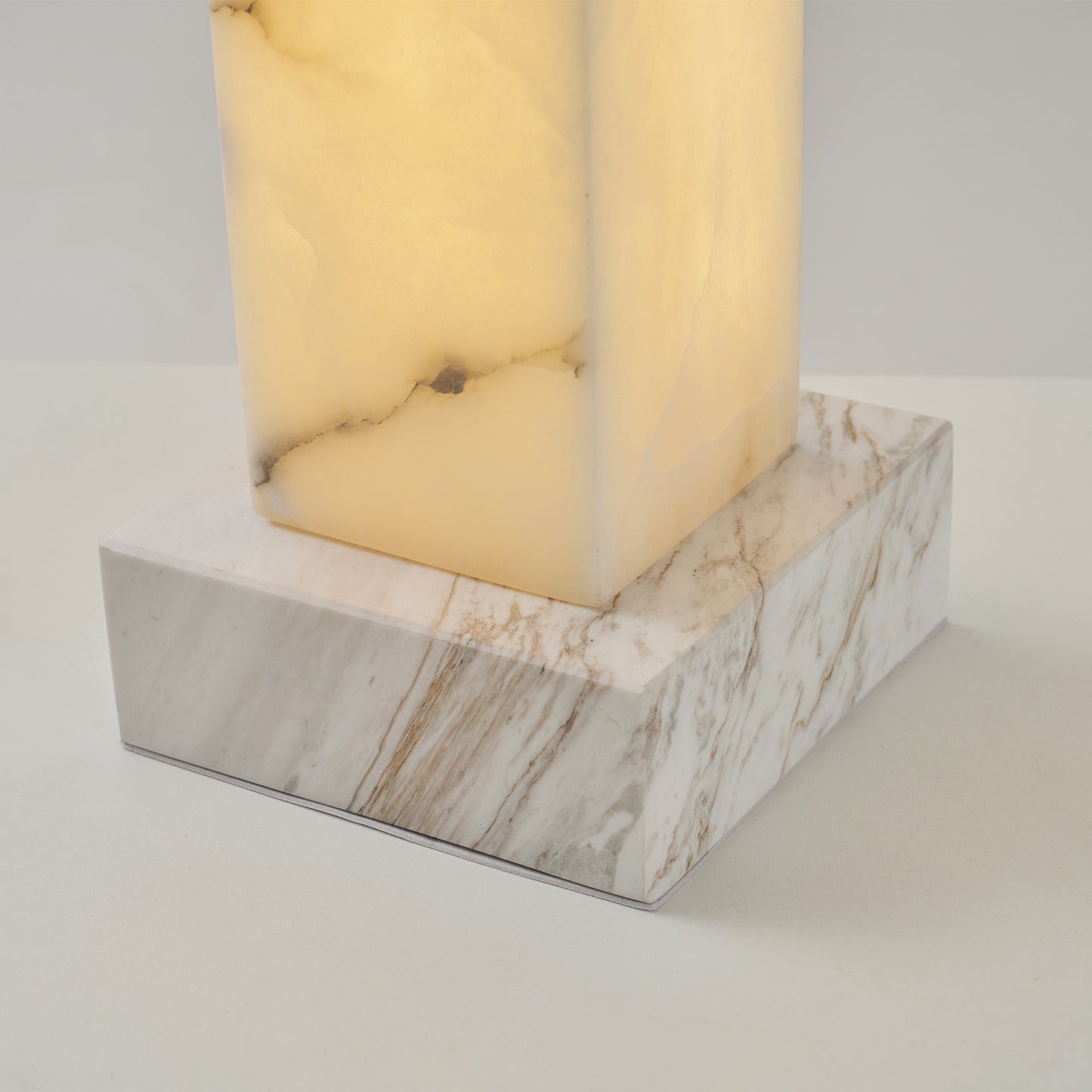Frozen Alabaster Floor Lamp - Minimalist Integrated LED Light with Marble Base