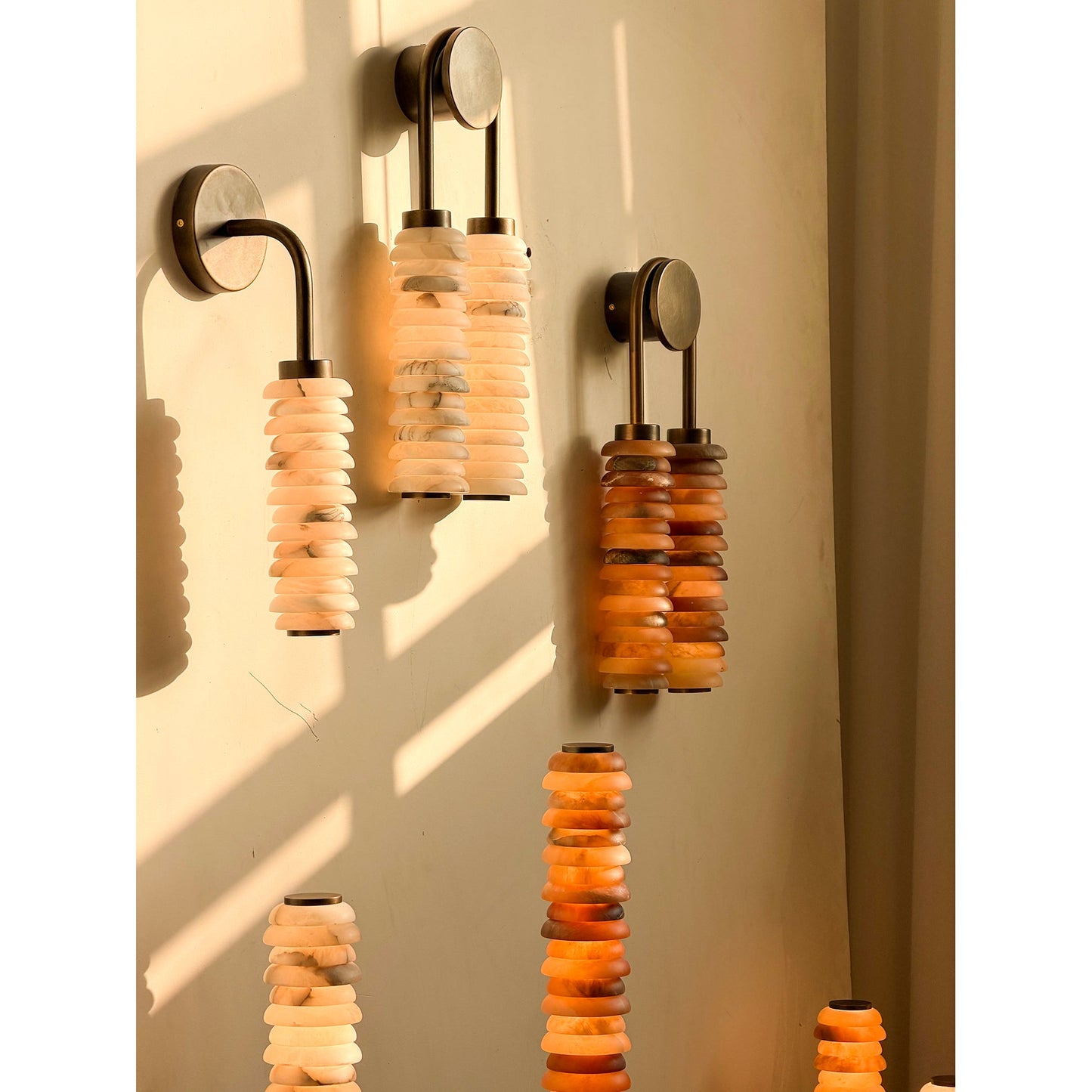 Payson Alabaster Wall Lamp - Natural Spanish Stone & Solid Brass LED Sconce | Modern Organic Luxury