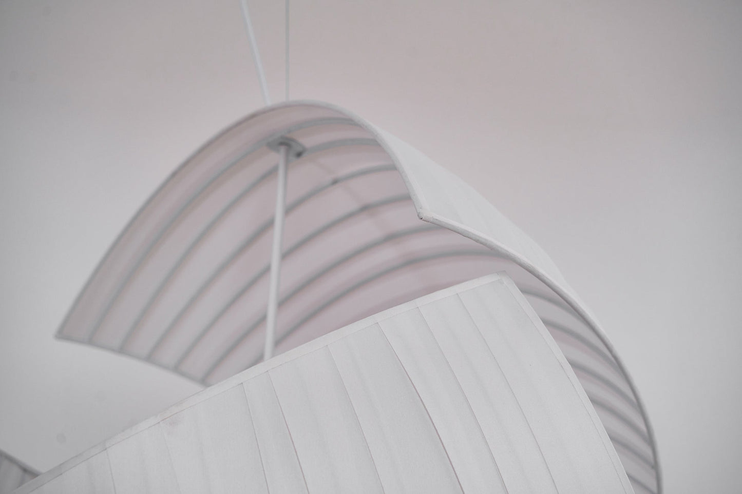 Voiles Pendant Lamp - Sculptural Asymmetric Sail Hanging Light | Japandi PE Fabric Chandelier