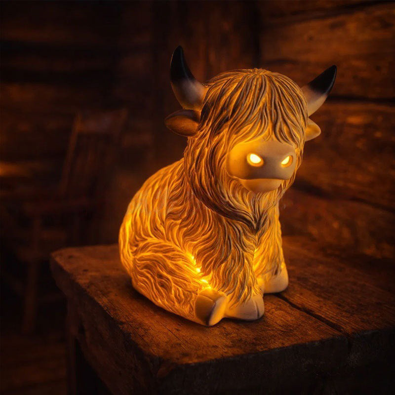 The Cozy Highland Glow Lamp - Handmade Resin Highland Cow Tabletop Light | Farmhouse Nursery Bedside Night-Light | Warm Yellow Accent Sconce