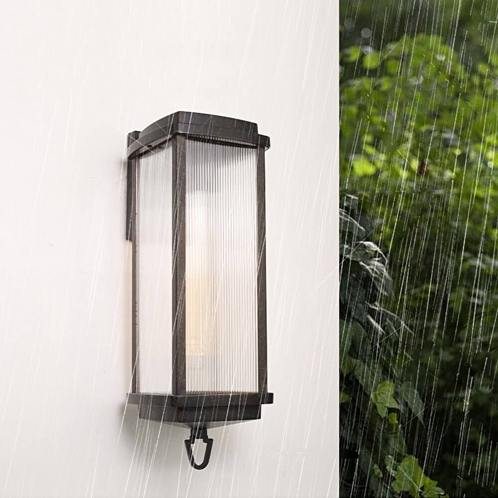 Modern Traditional Outdoor Light | Large E27 Replaceable LED Garden Sconce