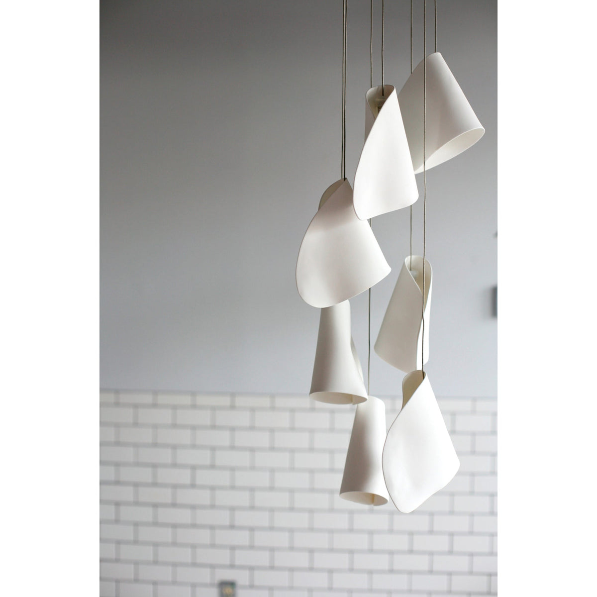 21 Thin Porcelain Pendant Lamp – Hand-Formed Ceramic Organic Multi-Head Suspension Light
