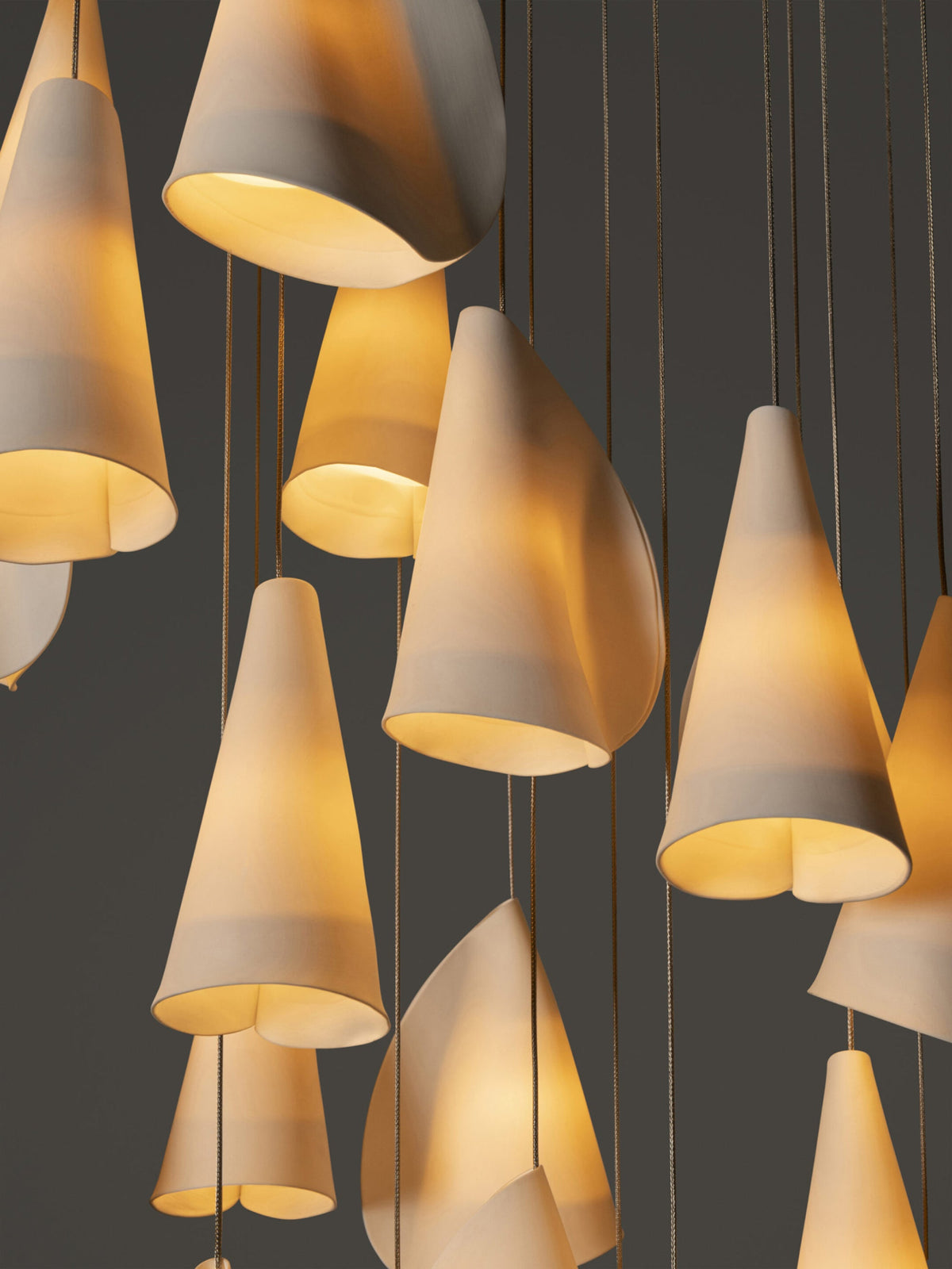 21 Thin Porcelain Pendant Lamp – Hand-Formed Ceramic Organic Multi-Head Suspension Light