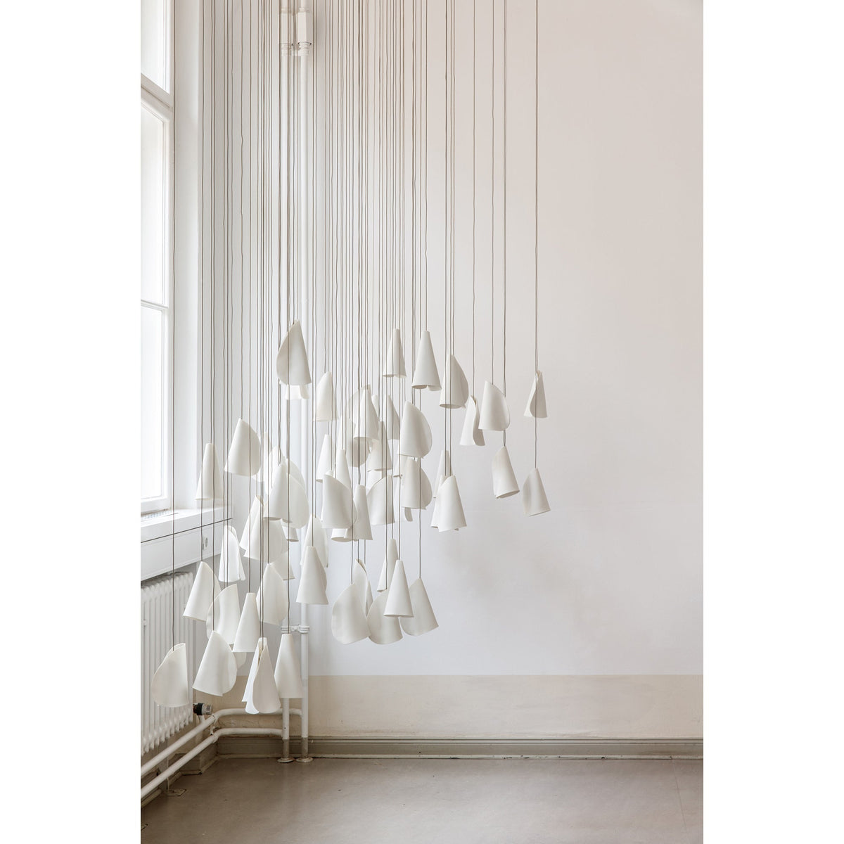 21 Thin Porcelain Pendant Lamp – Hand-Formed Ceramic Organic Multi-Head Suspension Light