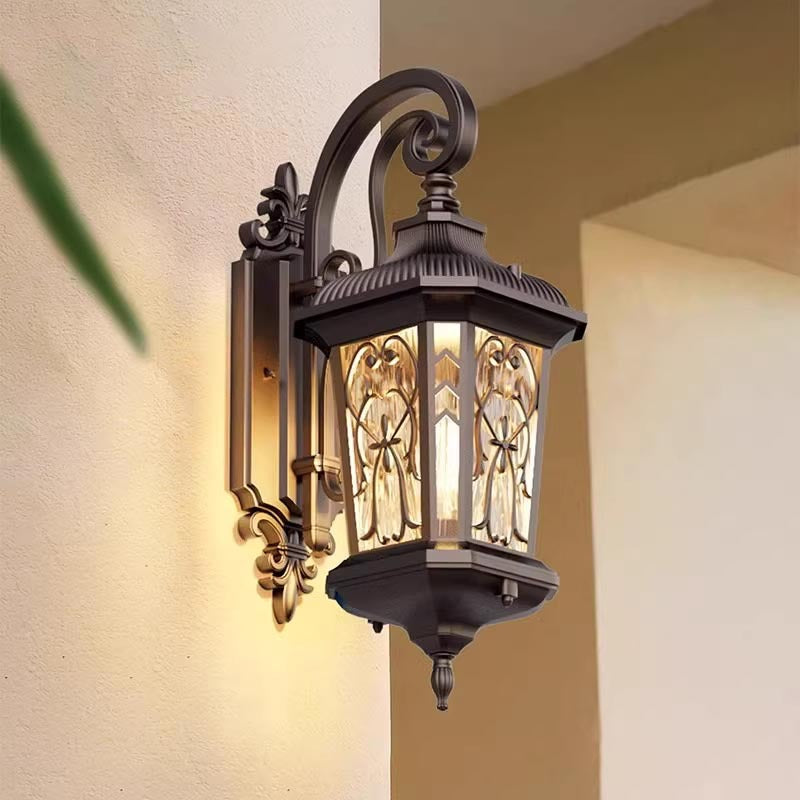 European Vintage Waterproof Outdoor Wall Lamp - IP65 Retro Sconce for Courtyard & Patio
