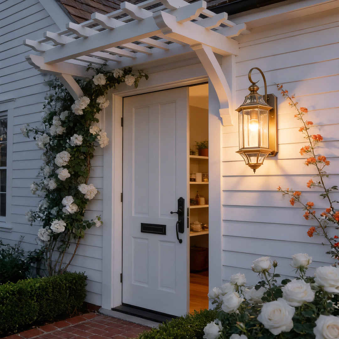 Vintage Solid Copper Outdoor Wall Sconce – Weatherproof Clear Glass Manor Lantern