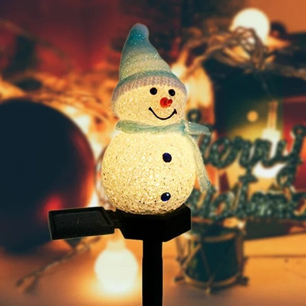 Waterproof Solar Snowman Lamp - Festive LED Outdoor Garden Stake | All-Weather Holiday Pathway Light