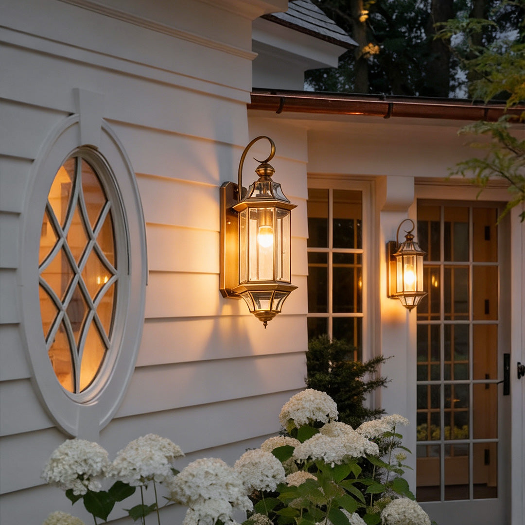 Vintage Solid Copper Outdoor Wall Sconce – Weatherproof Clear Glass Manor Lantern