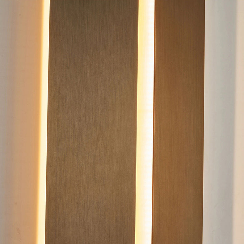 Aare Wall Lamp – Manual Erosion Stainless Steel & Glacial Rock Wall Sconce
