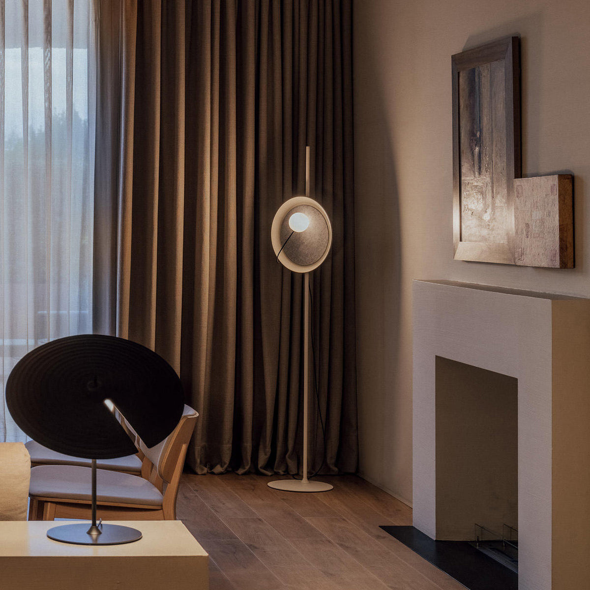 Acoustic Disc Floor Lamp – Magnetic Glass Shade & Sound-Insulating Floor Light