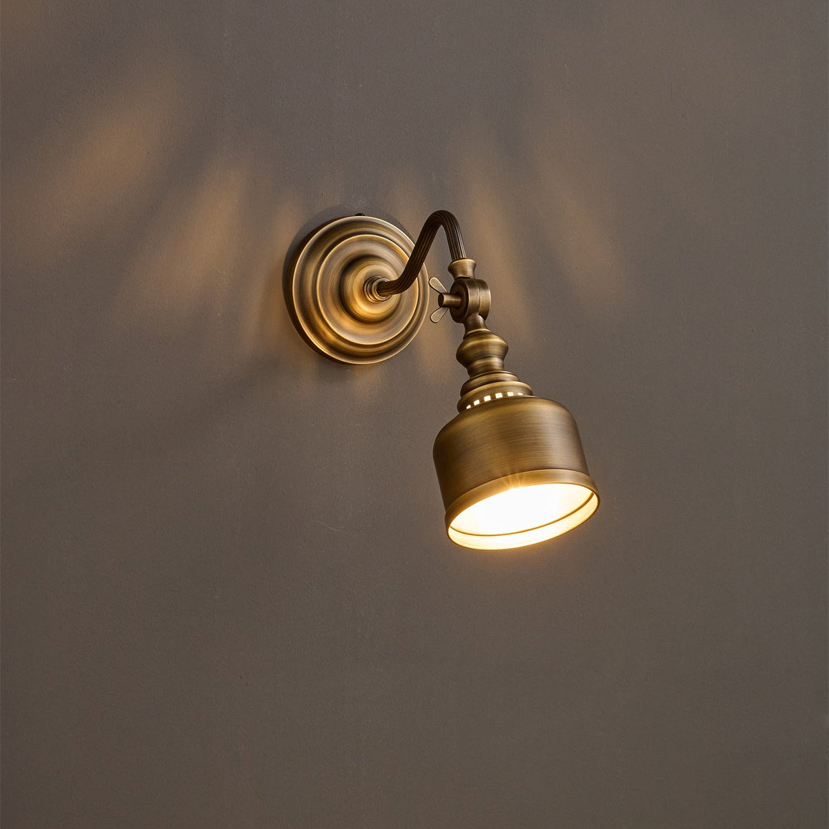 Addison Gooseneck Wall Lamp – Antique Brass Adjustable Arm Vintage Wall Sconce