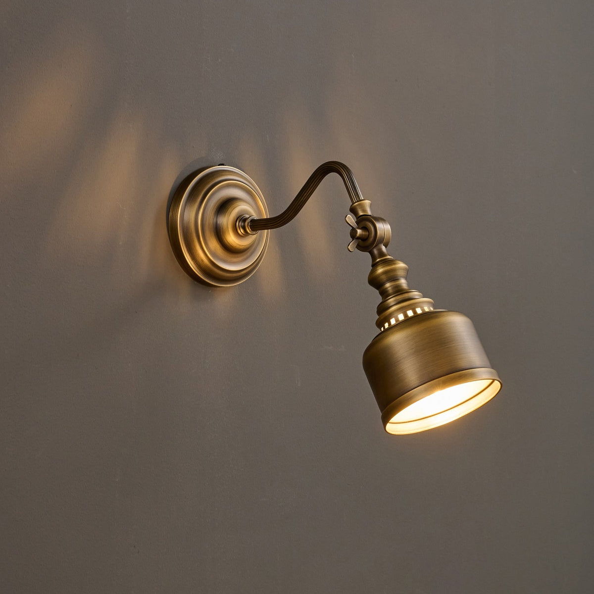 Addison Gooseneck Wall Lamp – Antique Brass Adjustable Arm Vintage Wall Sconce