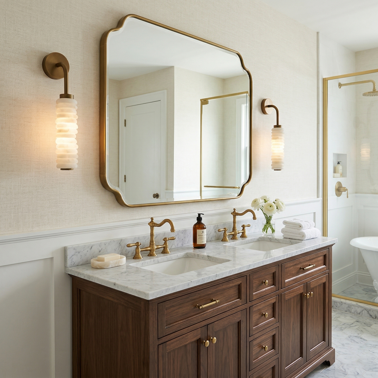Payson Alabaster Wall Sconce - Natural Stone & Antique Brass LED Sconce | Luxury Architectural Lighting