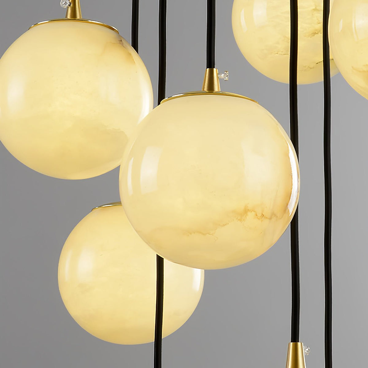Alabaster Balls Cluster Chandelier – Natural Stone Orbs & Modern Cascading Chandelier