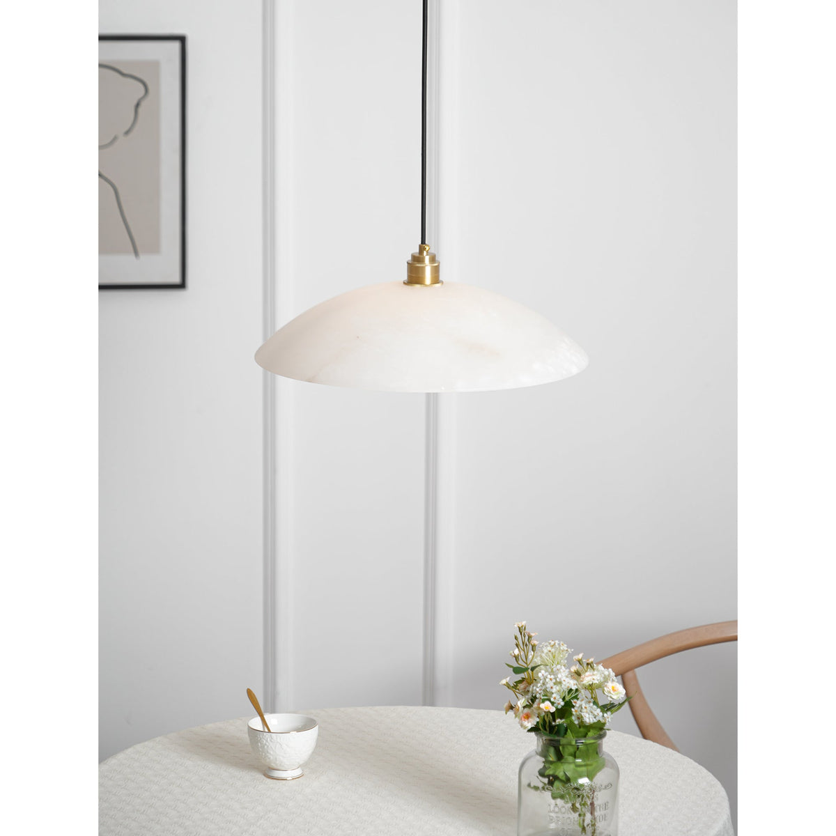 Alabaster Dome Pendant Light – Natural Stone Saucer & Brass Minimalist Suspension Lamp