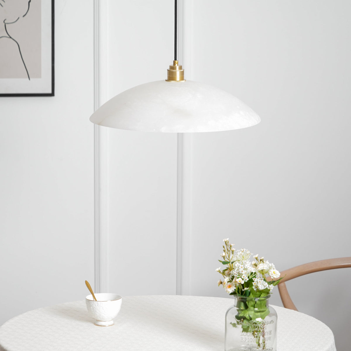 Alabaster Dome Pendant Light – Natural Stone Saucer & Brass Minimalist Suspension Lamp
