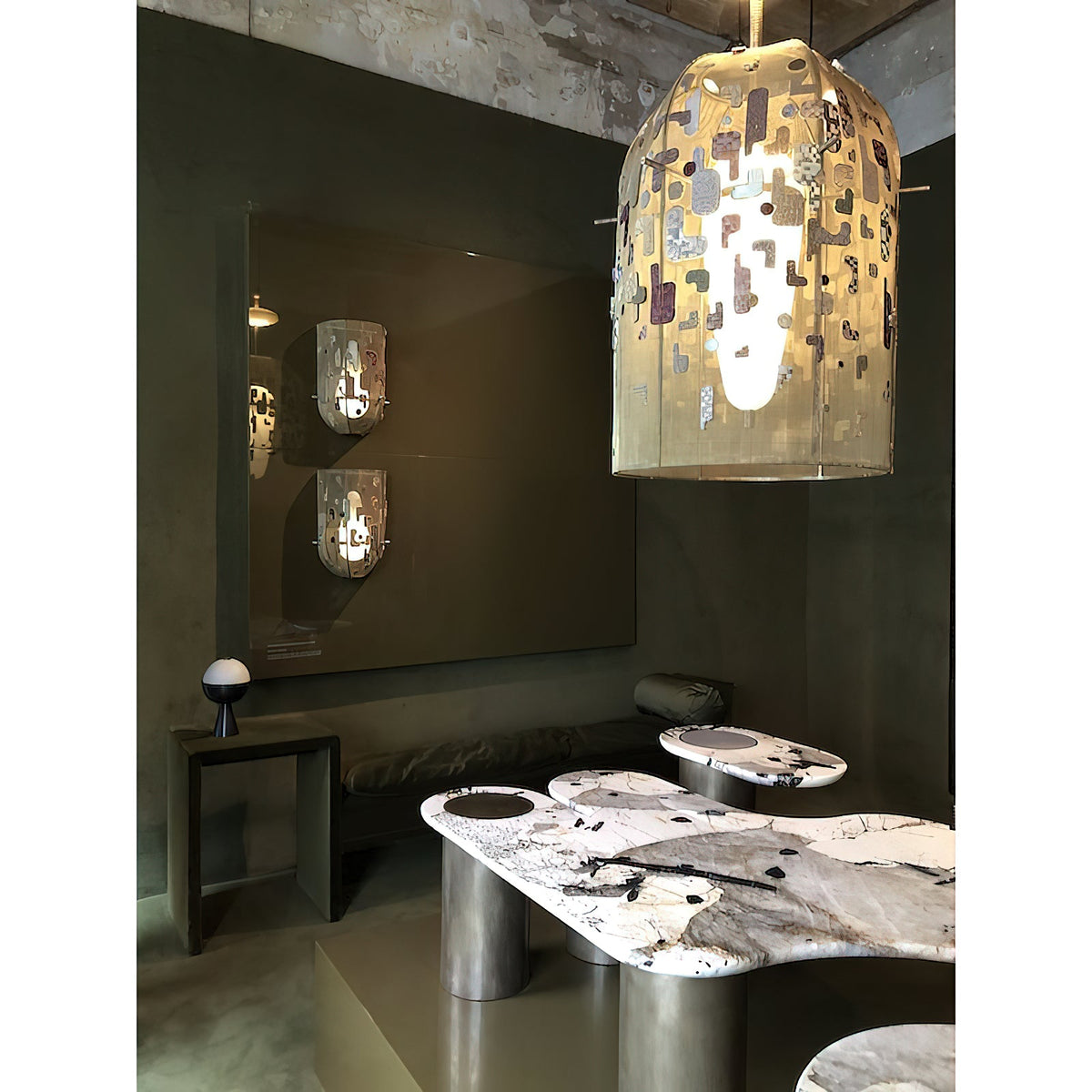 Alabaster Embroidered Pendant Lamp – Beadwork Mesh Cage & Natural Stone Modern Pendant