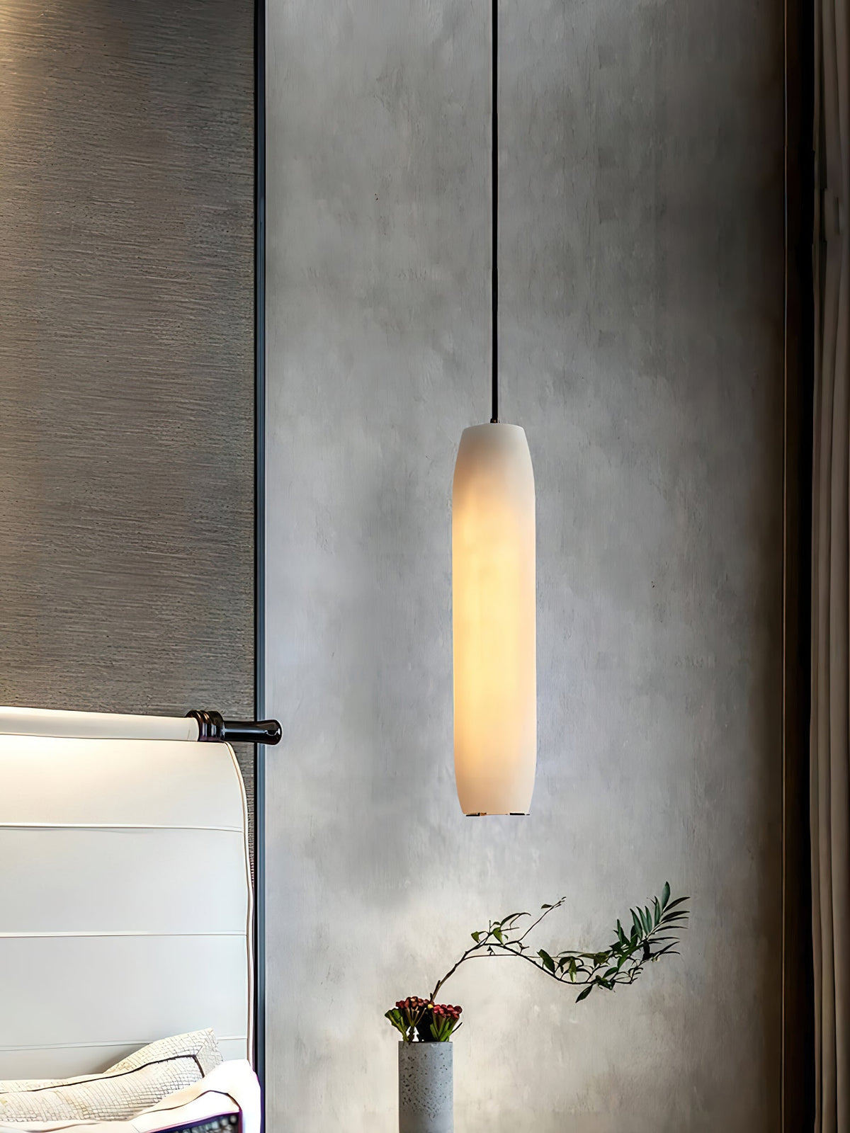 Alabaster Flute Pendant Light – Natural Stone Fluted Cylinder & Brass Suspension Light