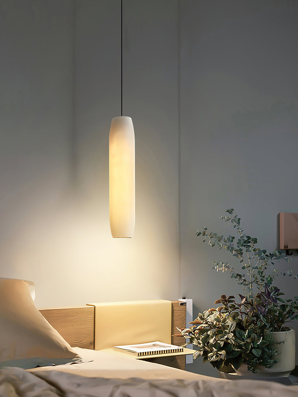 Alabaster Flute Pendant Light – Natural Stone Fluted Cylinder & Brass Suspension Light