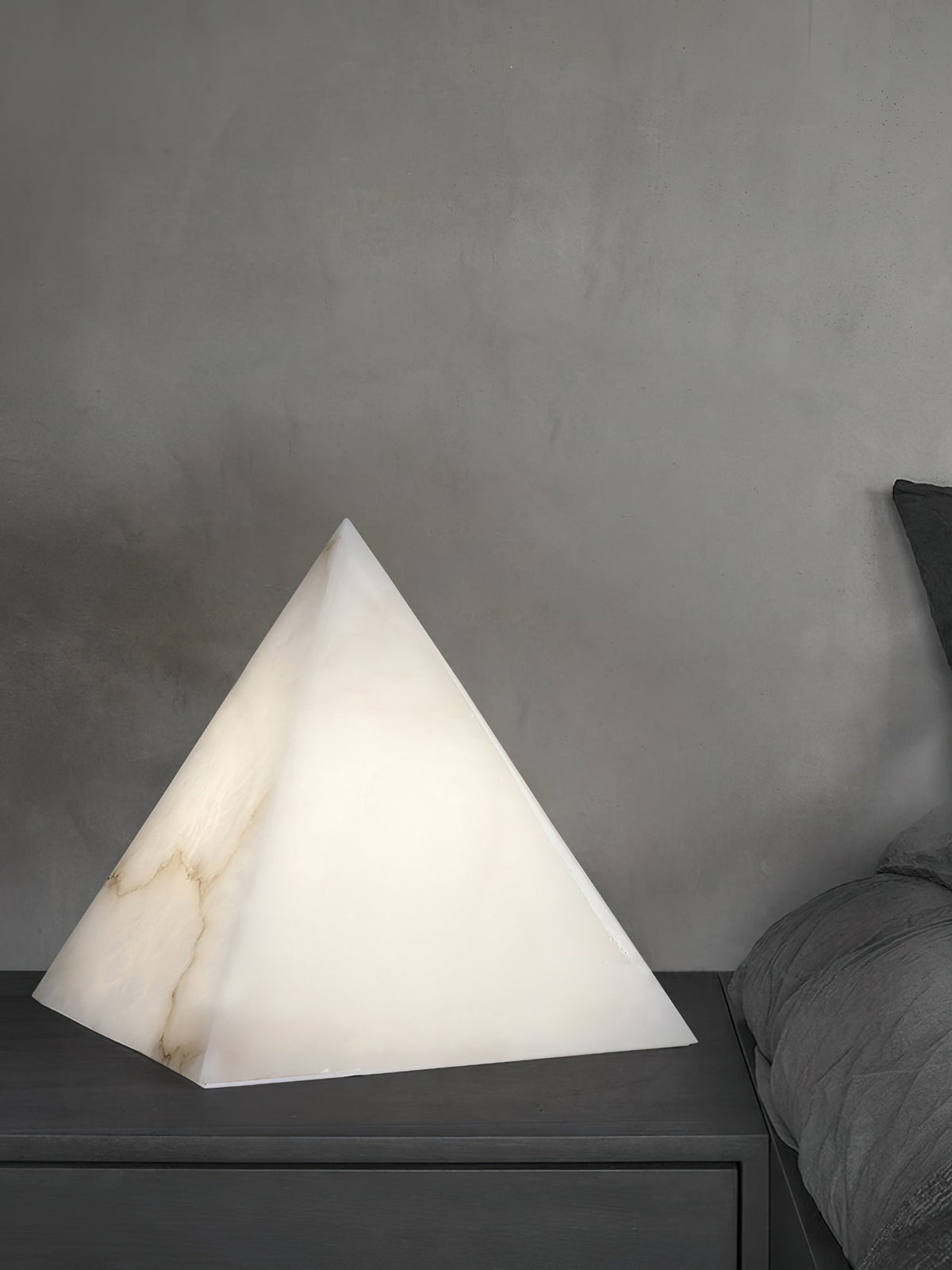 Alabaster Pyramid Table Lamp – Natural Stone Geometric Accent & Ambient Light