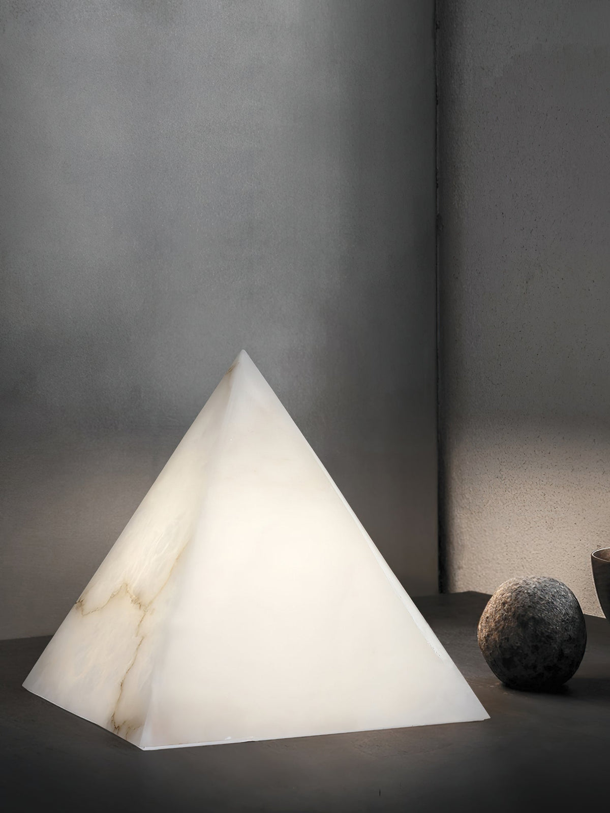 Alabaster Pyramid Table Lamp – Natural Stone Geometric Accent & Ambient Light