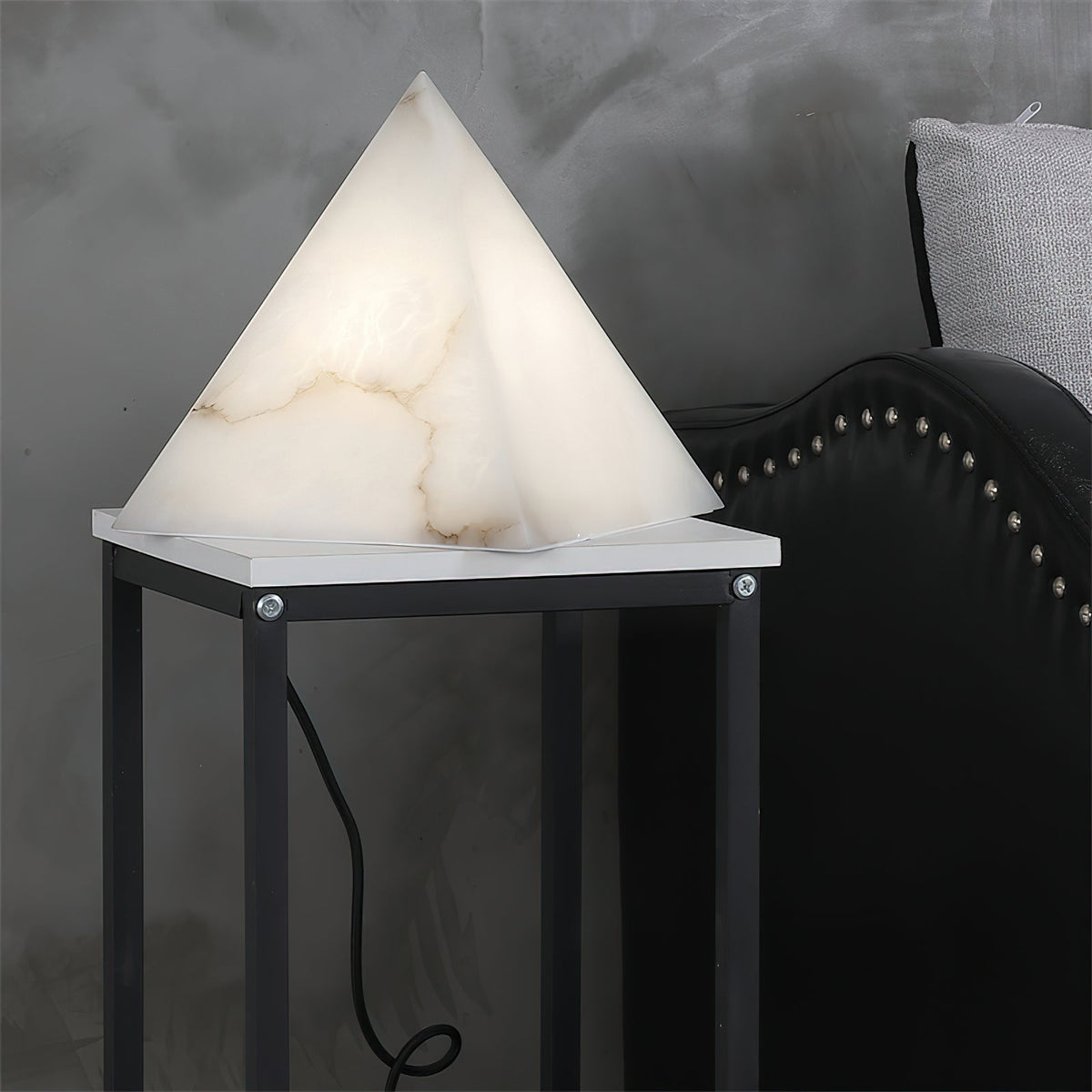 Alabaster Pyramid Table Lamp – Natural Stone Geometric Accent & Ambient Light