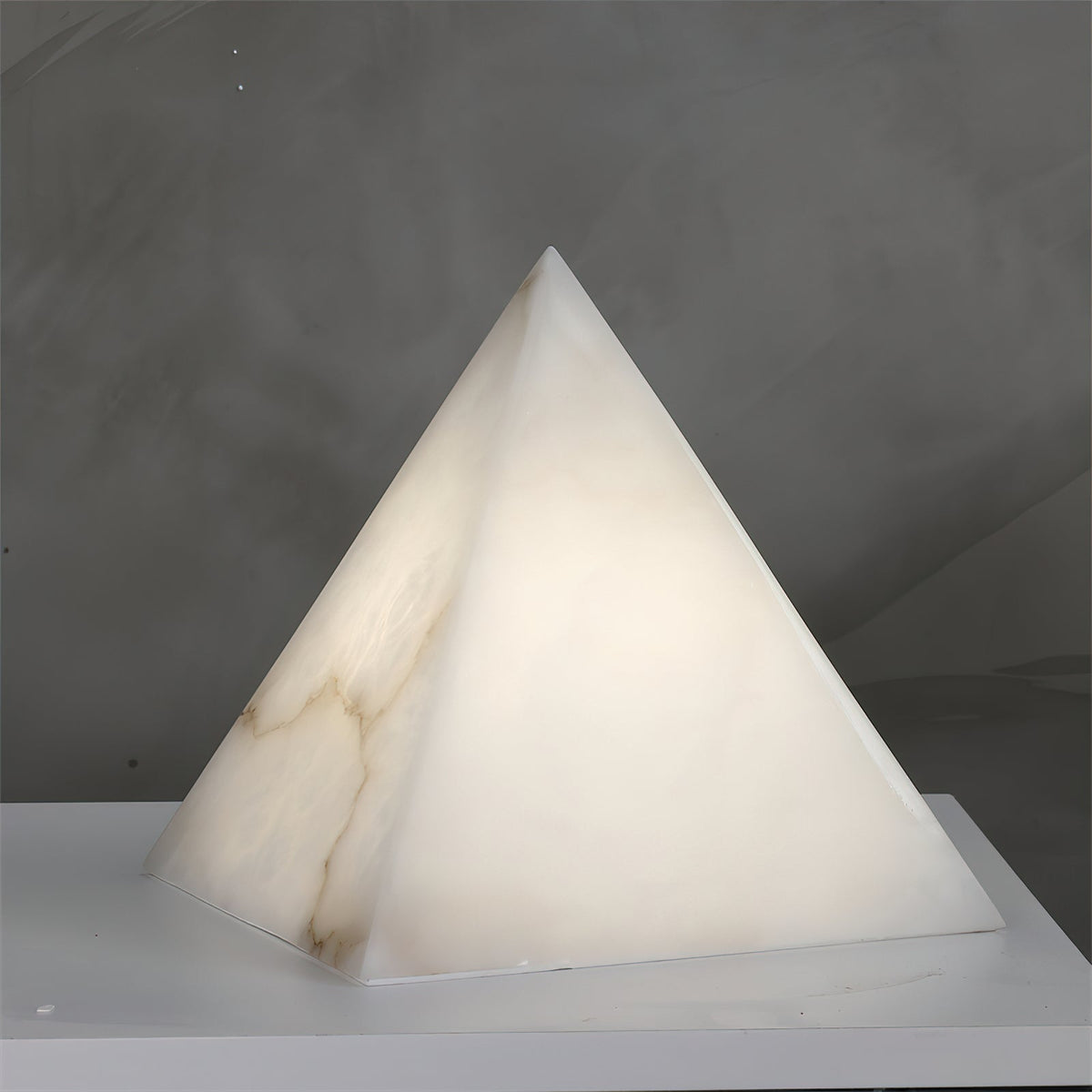 Alabaster Pyramid Table Lamp – Natural Stone Geometric Accent & Ambient Light