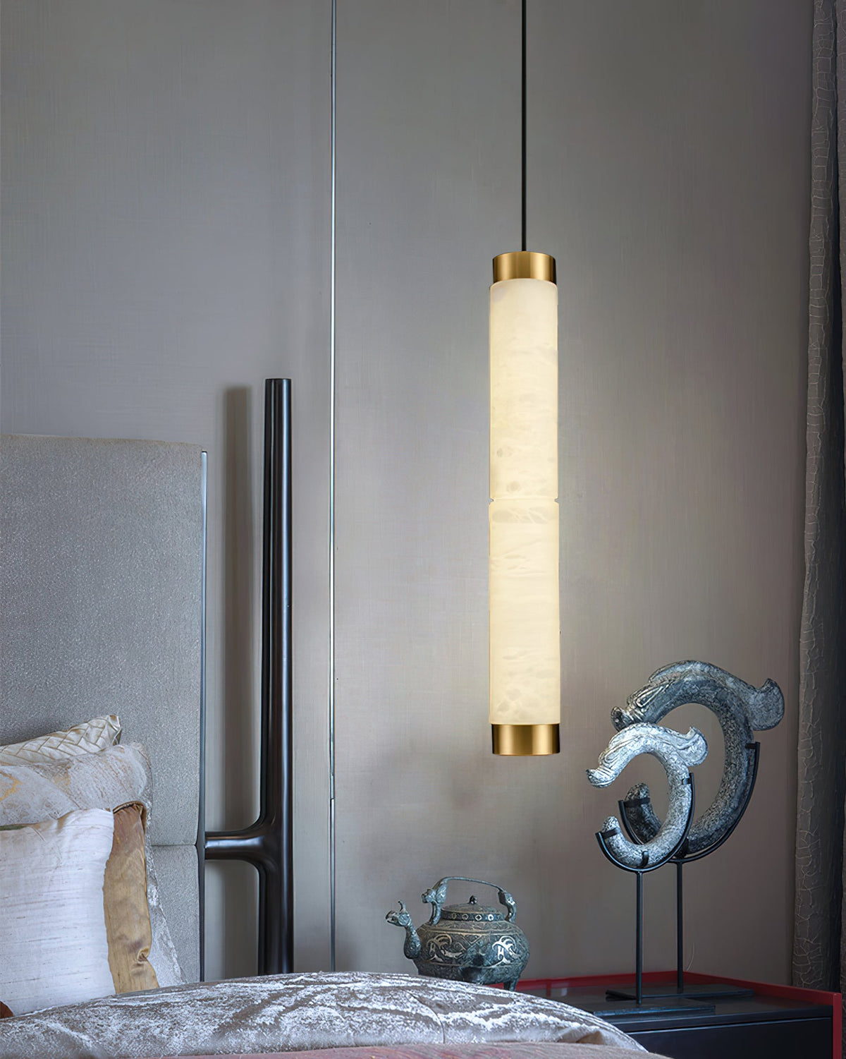 Alabaster Strip Pendant Light – Natural Stone Tubes & Satin Brass Modern Suspension Light