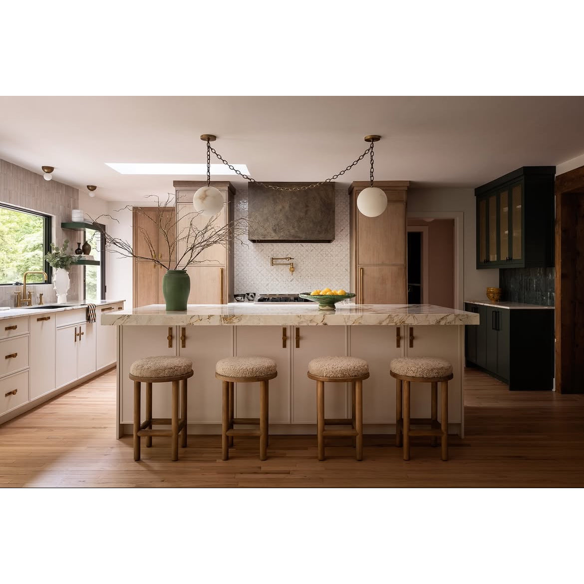 Alabaster Swag Pendant Lamp – Natural Stone Globe & Brass Swag Hanging Light