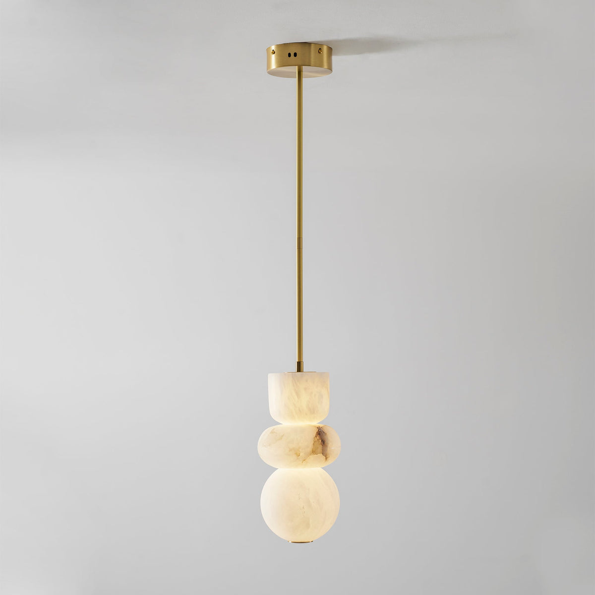 Alabaster Totem Pendant Lamp – Natural Stone Cylinder & Brass Modern LED Pendant