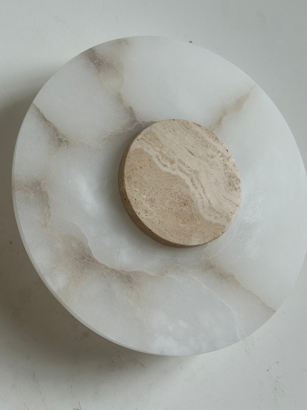Alba Alabaster Wall Lamp – Natural Alabaster & Stone Modern LED Wall Sconce