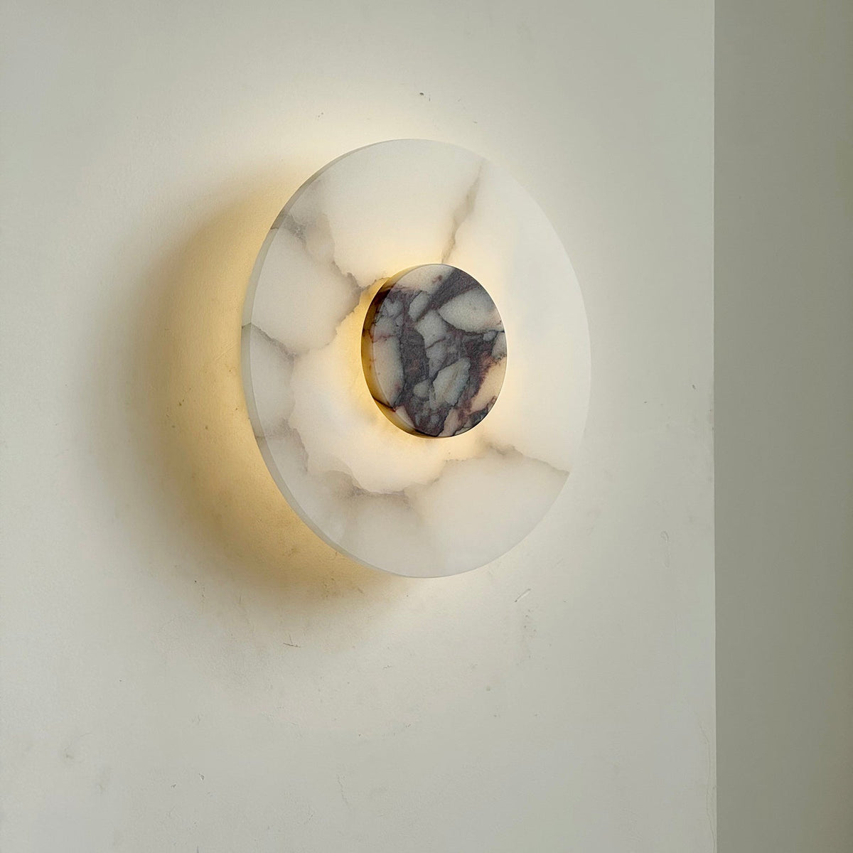 Alba Alabaster Wall Lamp – Natural Alabaster & Stone Modern LED Wall Sconce