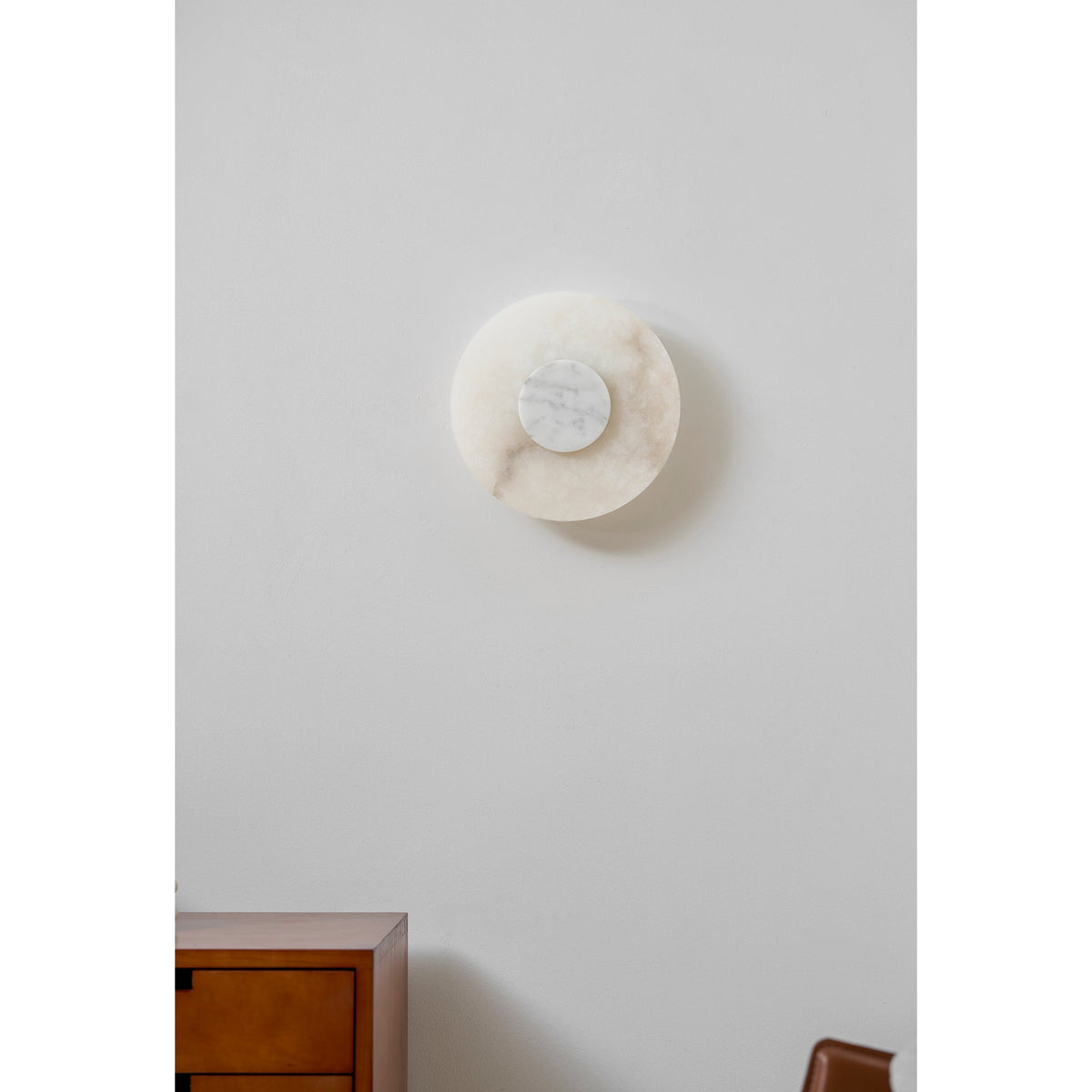 Alba Alabaster Wall Lamp – Natural Alabaster & Stone Modern LED Wall Sconce
