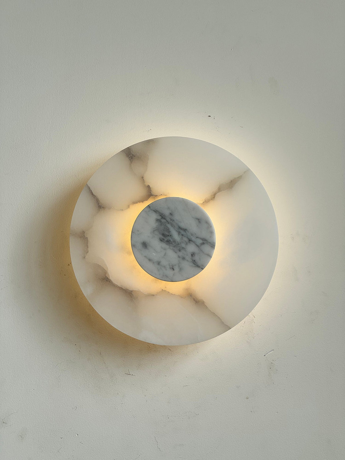 Alba Alabaster Wall Lamp – Natural Alabaster & Stone Modern LED Wall Sconce