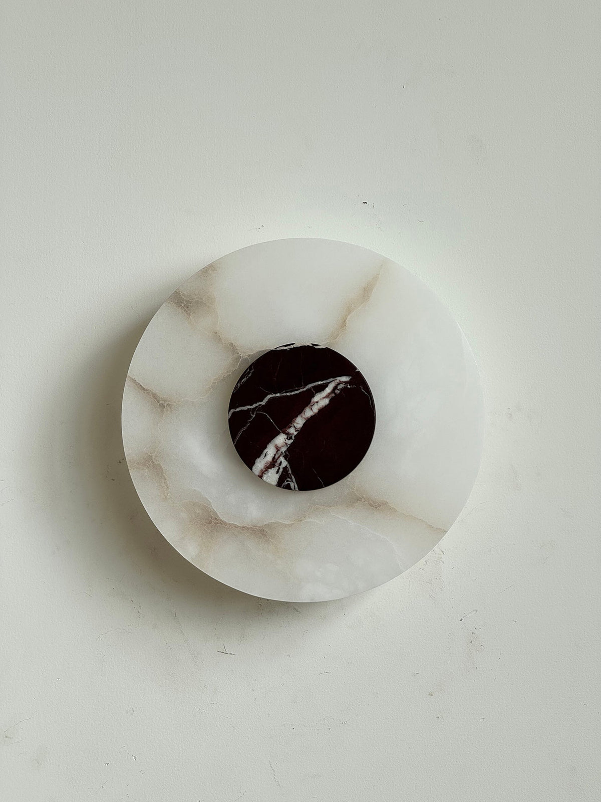 Alba Alabaster Wall Lamp – Natural Alabaster & Stone Modern LED Wall Sconce