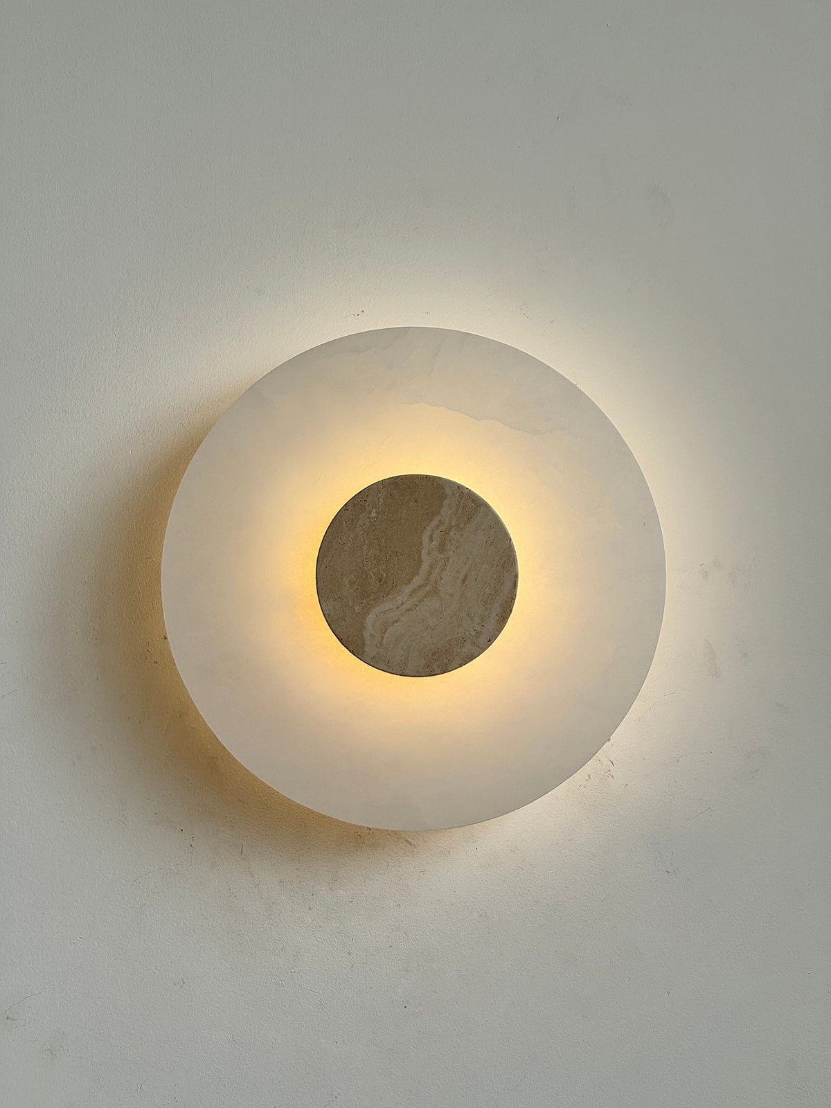 Alba Alabaster Wall Lamp – Natural Alabaster & Stone Modern LED Wall Sconce