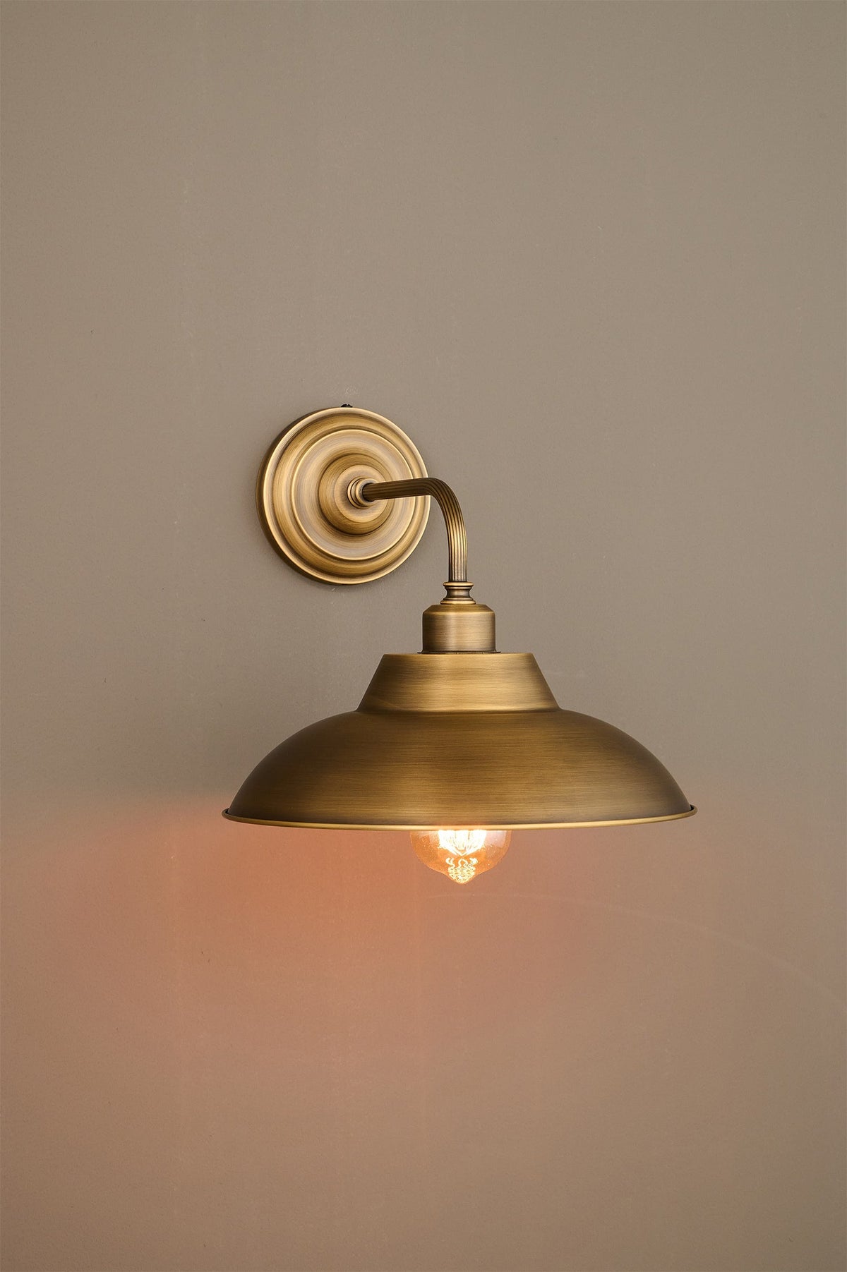 Aldorno Wall Lamp – Antique Brass & Wide Round Shade Elegant Wall Sconce