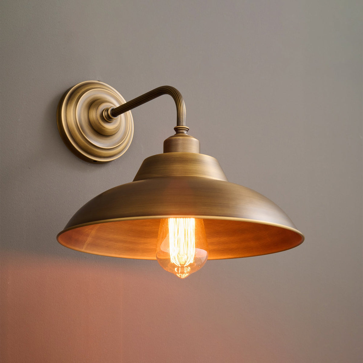 Aldorno Wall Lamp – Antique Brass & Wide Round Shade Elegant Wall Sconce