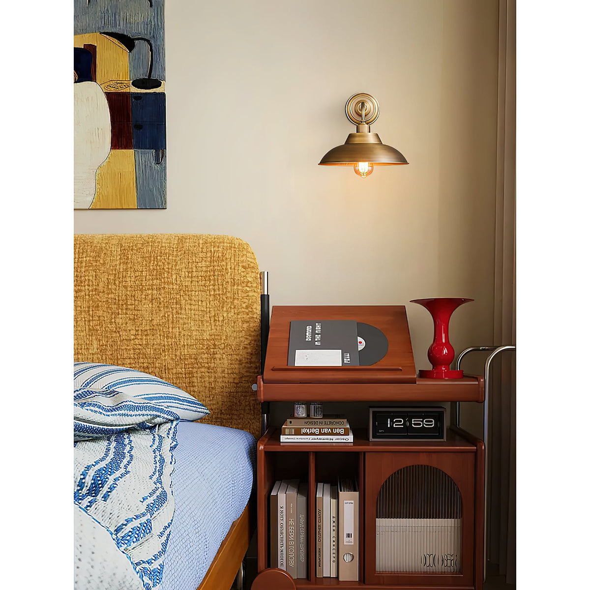 Aldorno Wall Lamp – Antique Brass & Wide Round Shade Elegant Wall Sconce