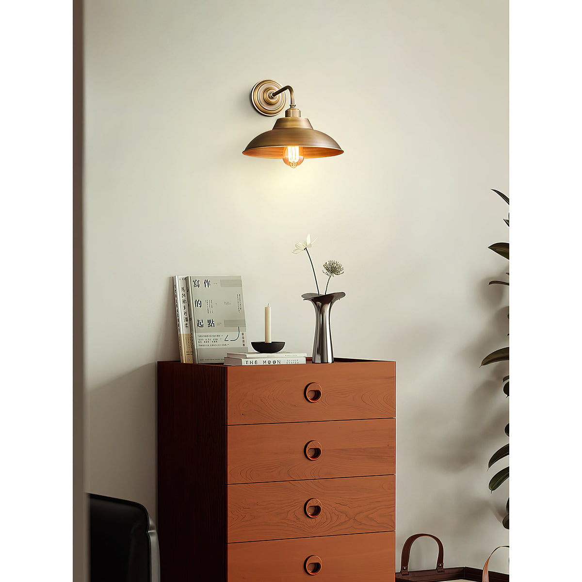 Aldorno Wall Lamp – Antique Brass & Wide Round Shade Elegant Wall Sconce