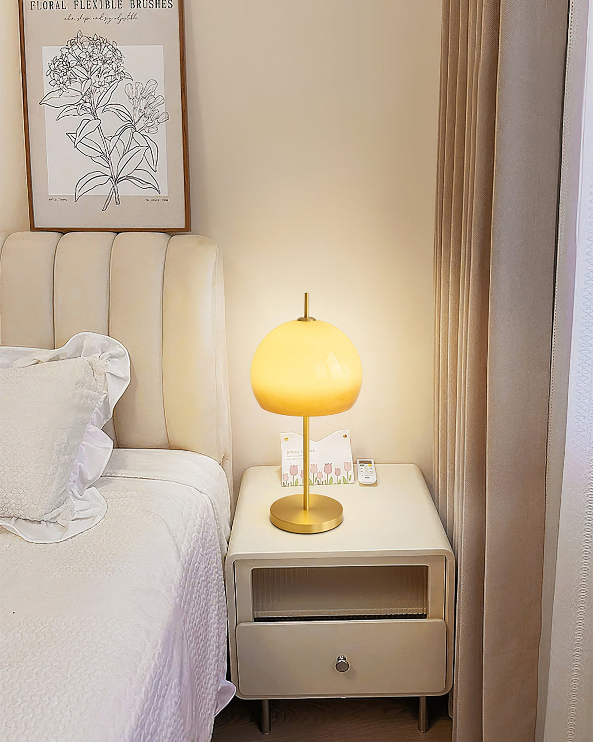 Alexander Table Lamp – Vintage 90s Mushroom Glass & Brass Bedside Table Light