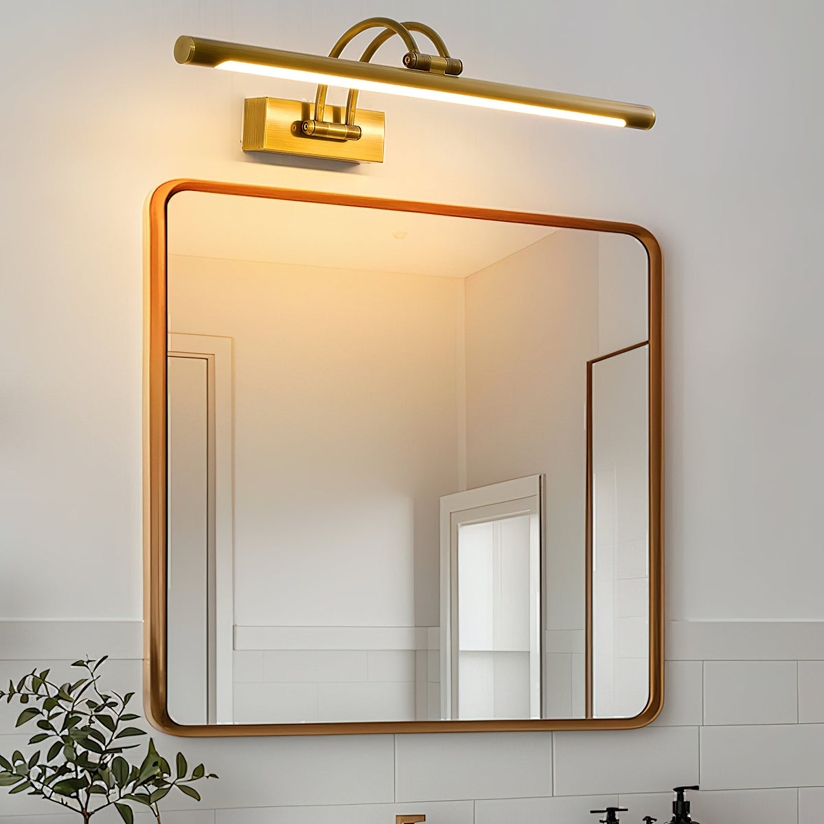 Alton Brass Rechargeable Wall Lamp – Antique Brass Picture & Accent Wall Light
