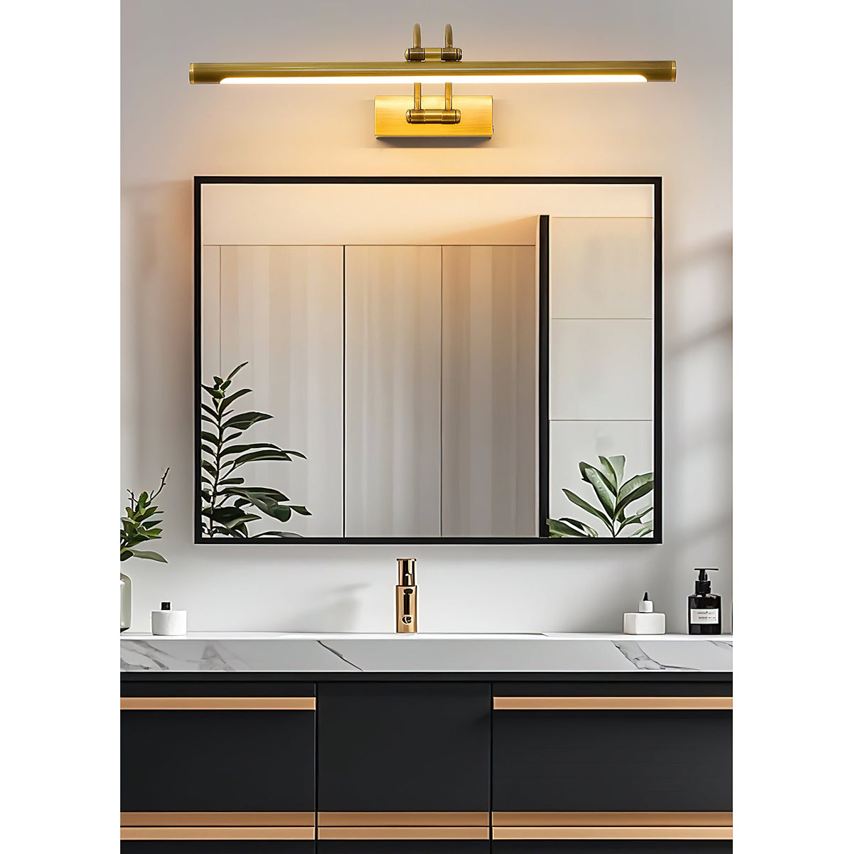 Alton Brass Rechargeable Wall Lamp – Antique Brass Picture & Accent Wall Light