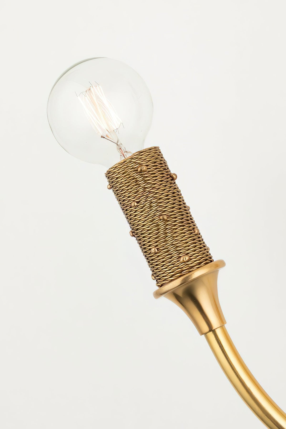 Amboy Wall Lamp – Dazzling Aged Brass Wire-Wrapped Candelabra Wall Sconce