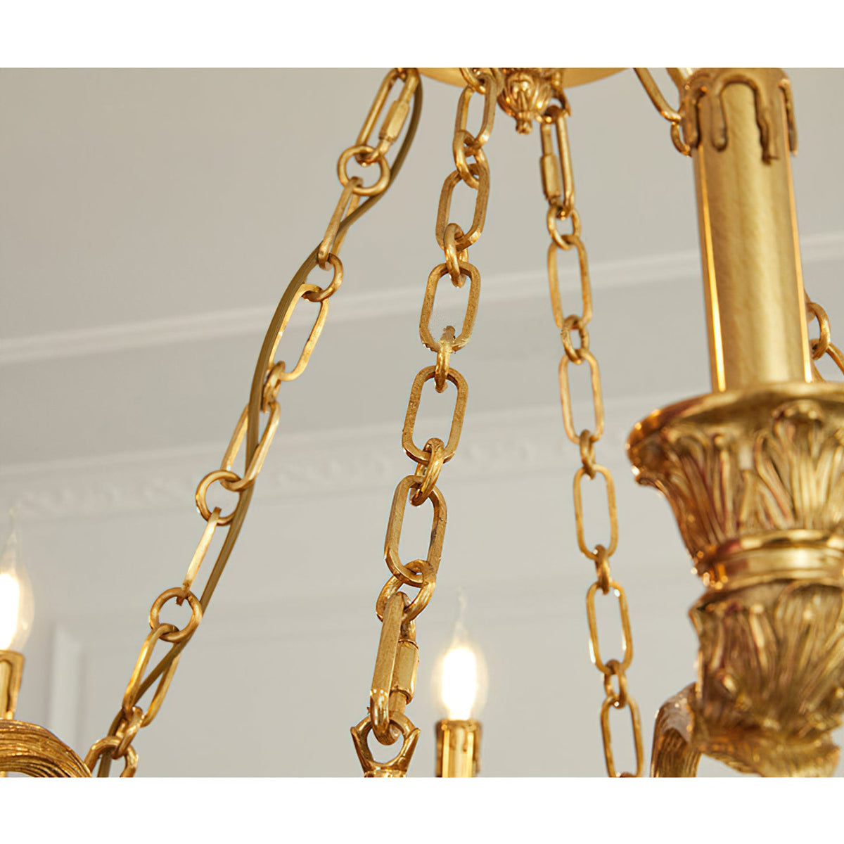 Amelie Grand Chandelier – Opulent Brass & Black Aluminum Multi-Head Chandelier
