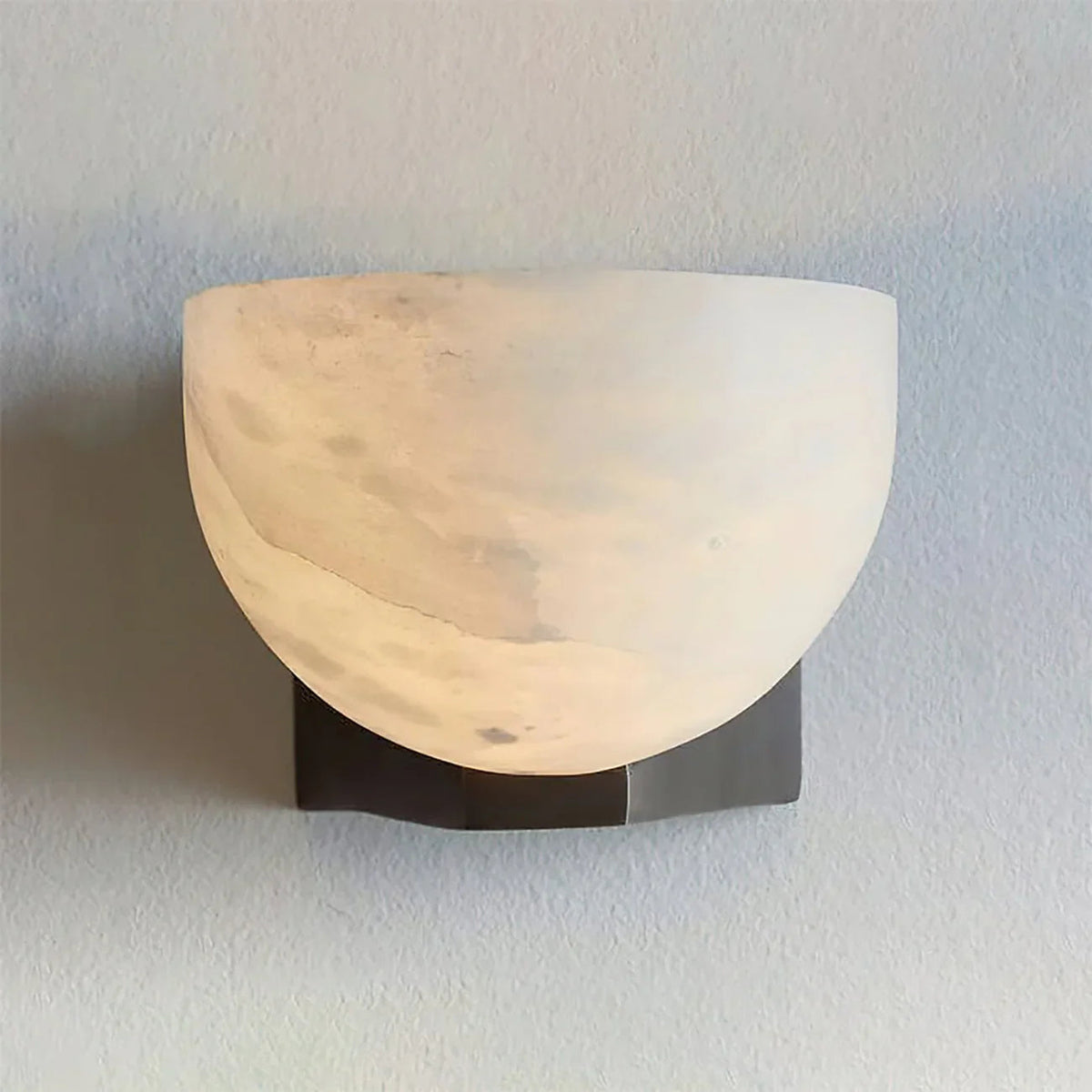 Ando Brass Alabaster Sconce – Hand-Carved Alabaster Globe & Burnished Metal Wall Sconce